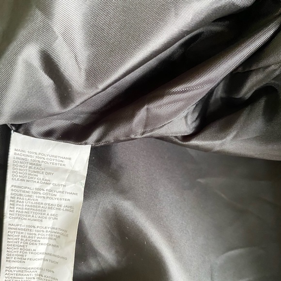 NWOT Boohoo Faux Leather Trench Coat - Picture 9 of 11